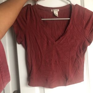 Red/pink crop top